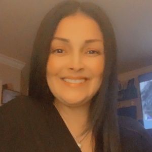 Meet your Posher, Brenda